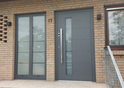 Aluminium Haustuer mit Glasseitenteil